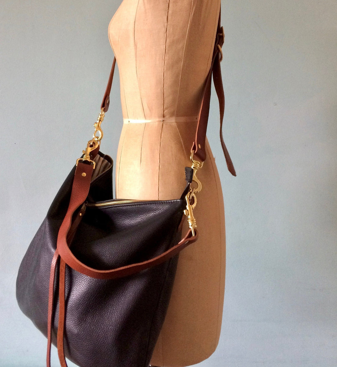 Large black leather crossbody Dumpling 2 bag Ginger and Brown