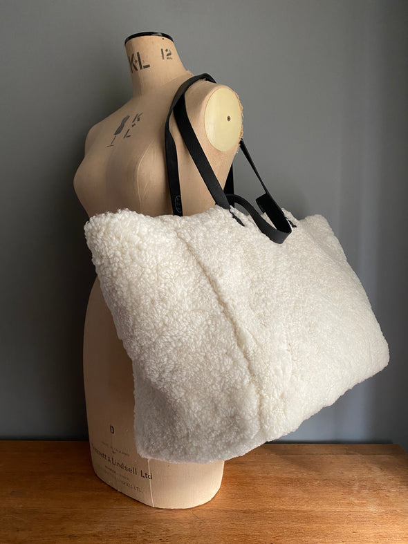 Large shearling Morse tote bag