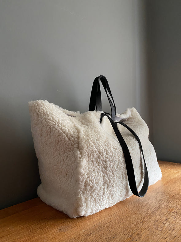 Large shearling Morse tote bag