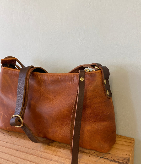 Brown Pippin crossbody leather bag