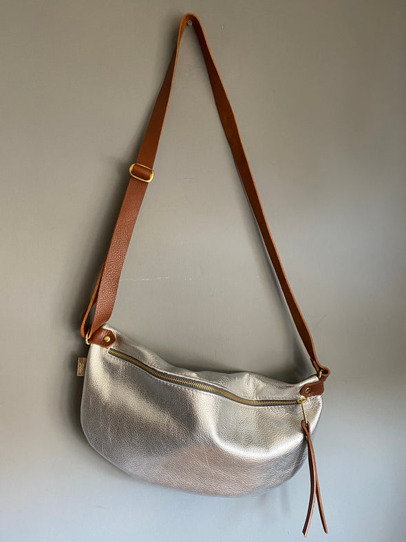 Large Half Moon in silver