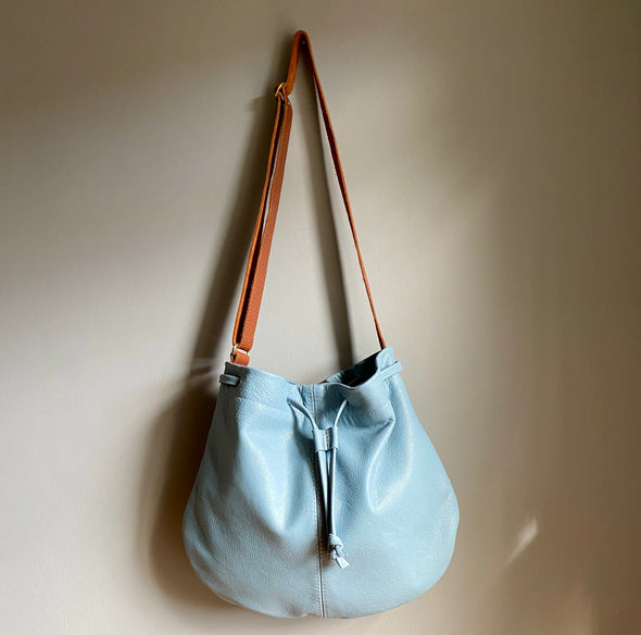 Leather drawstring Edith Plum crossbody bucket bag