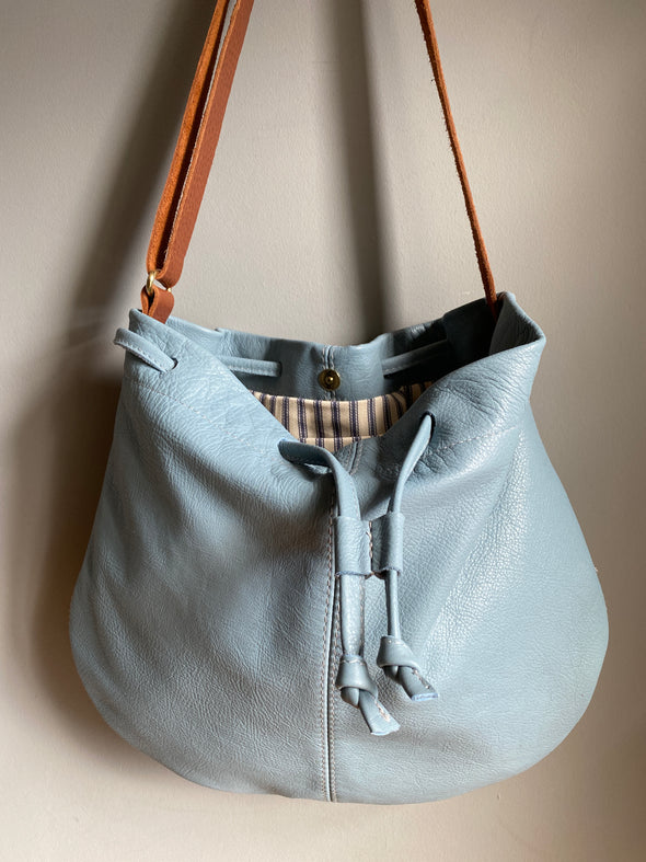 Leather drawstring Edith Plum crossbody bucket bag