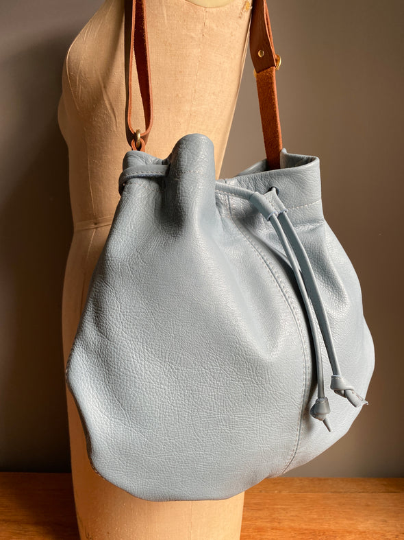 Leather drawstring Edith Plum crossbody bucket bag