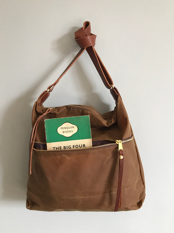 Expedition bag - waxed canvas crossbody bag in antique brown