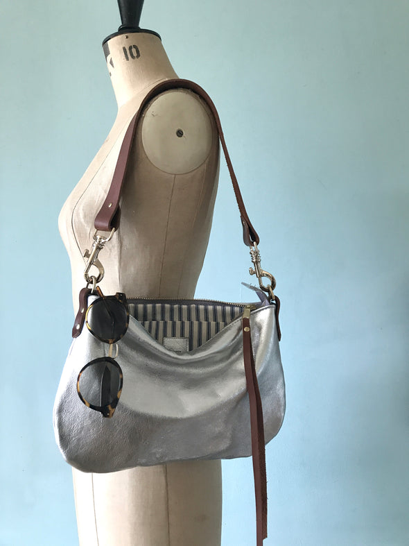 Silver leather evening bag with shoulder strap